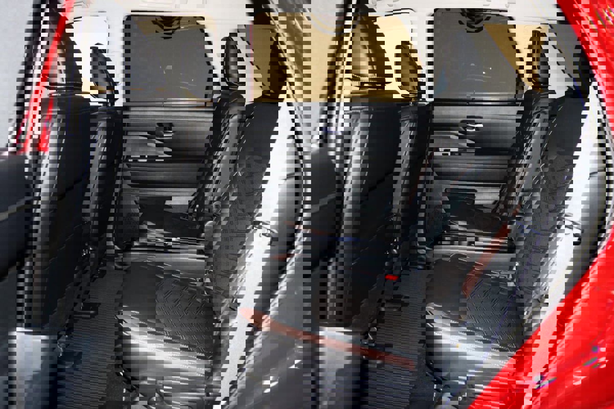 Used 2022 Nissan Pathfinder Platinum w/ Cargo Package image 52