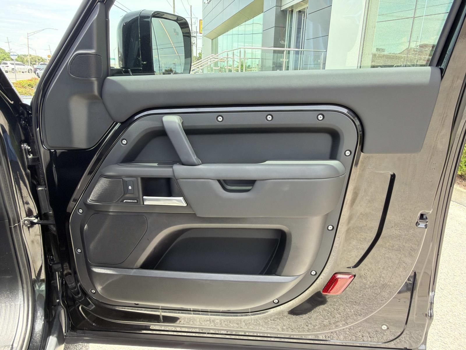 Used 2025 Land Rover Defender 90 S AWD/4WD image 14