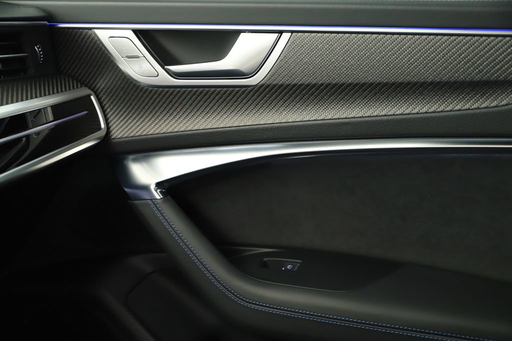 Certified 2025 Audi RS 7 performance Sportback AWD/4WD image 29