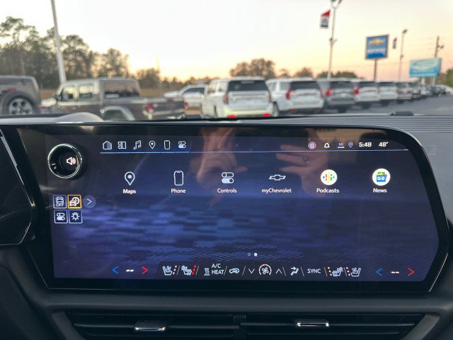 New 2025 Chevrolet Silverado EV LT image 26