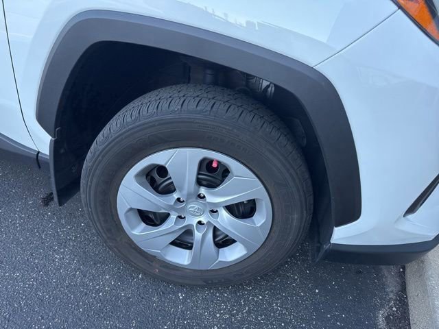 Certified 2025 Toyota RAV4 LE image 17