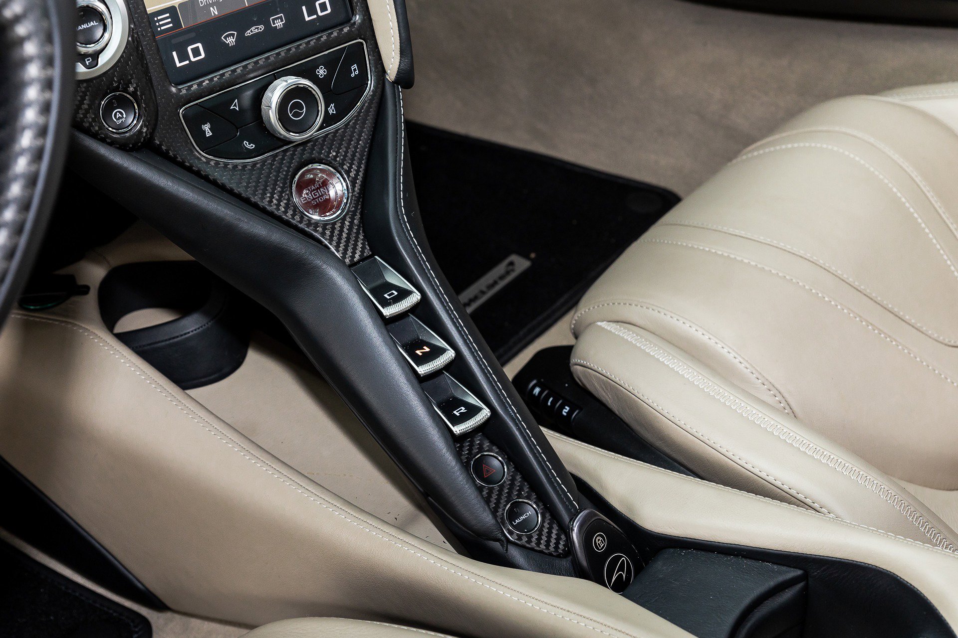 Used 2018 McLaren 720S Luxury RWD image 37