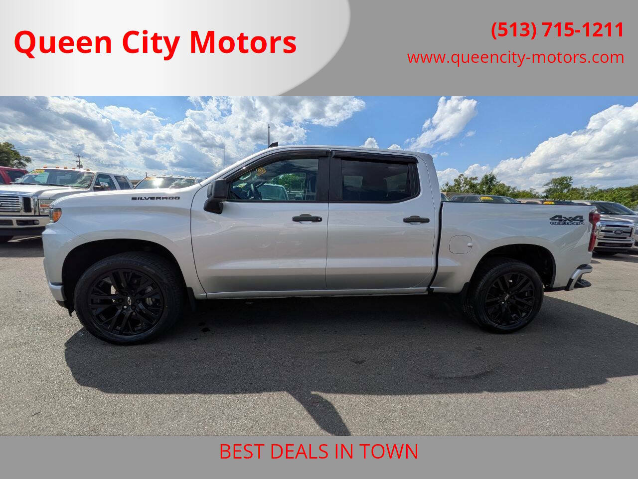 Used 2019 Chevrolet Silverado 1500 Custom w/ Custom Value Package AWD/4WD image 1