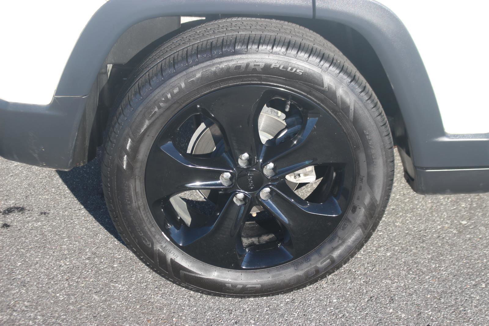 Used 2021 Jeep Compass Latitude w/ Sun and Sound Group image 31