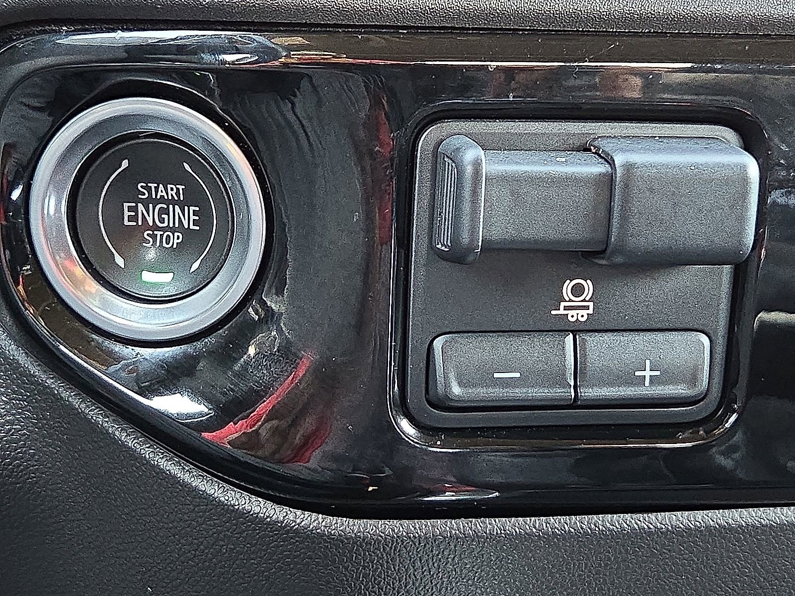 Certified 2023 GMC Sierra 1500 SLT w/ SLT Premium Package image 18