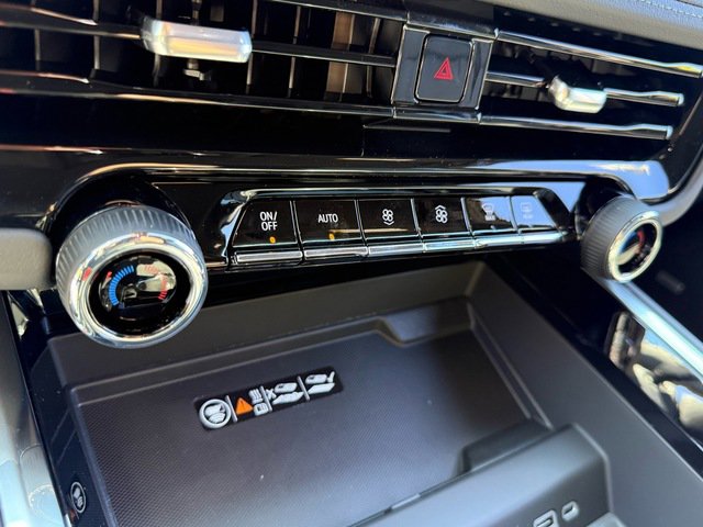 New 2026 Chevrolet Suburban LT w/ Comfort Package image 21