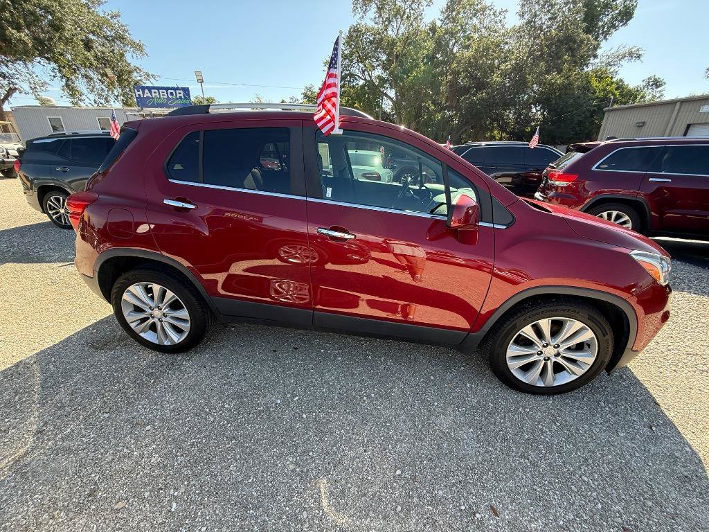 Used 2020 Chevrolet Trax Premier FWD image 7