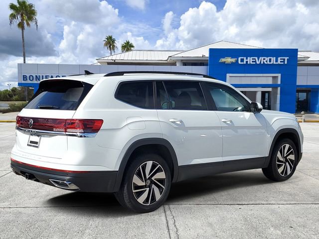 Used 2024 Volkswagen Atlas SE image 4