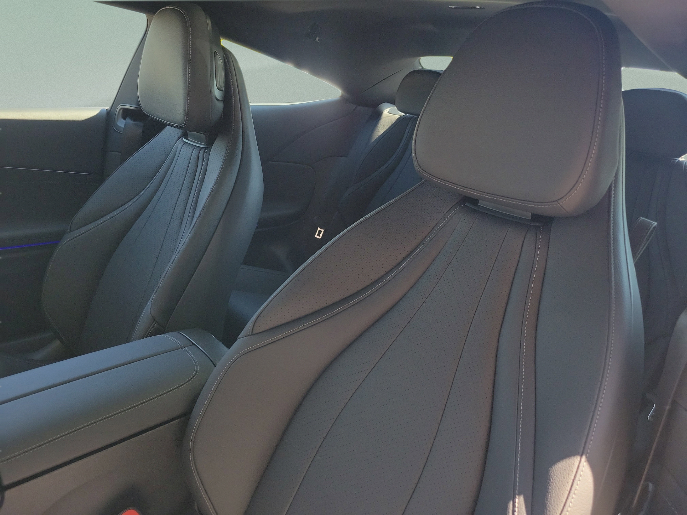New 2026 Mercedes-Benz CLE 300 4MATIC Coupe image 9