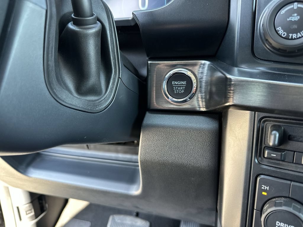 Used 2024 Ford F250 Lariat w/ Lariat Ultimate Package AWD/4WD image 17