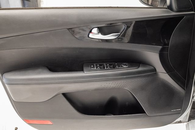 Used 2023 Kia Forte GT-Line w/ GT-Line Premium Package FWD image 8