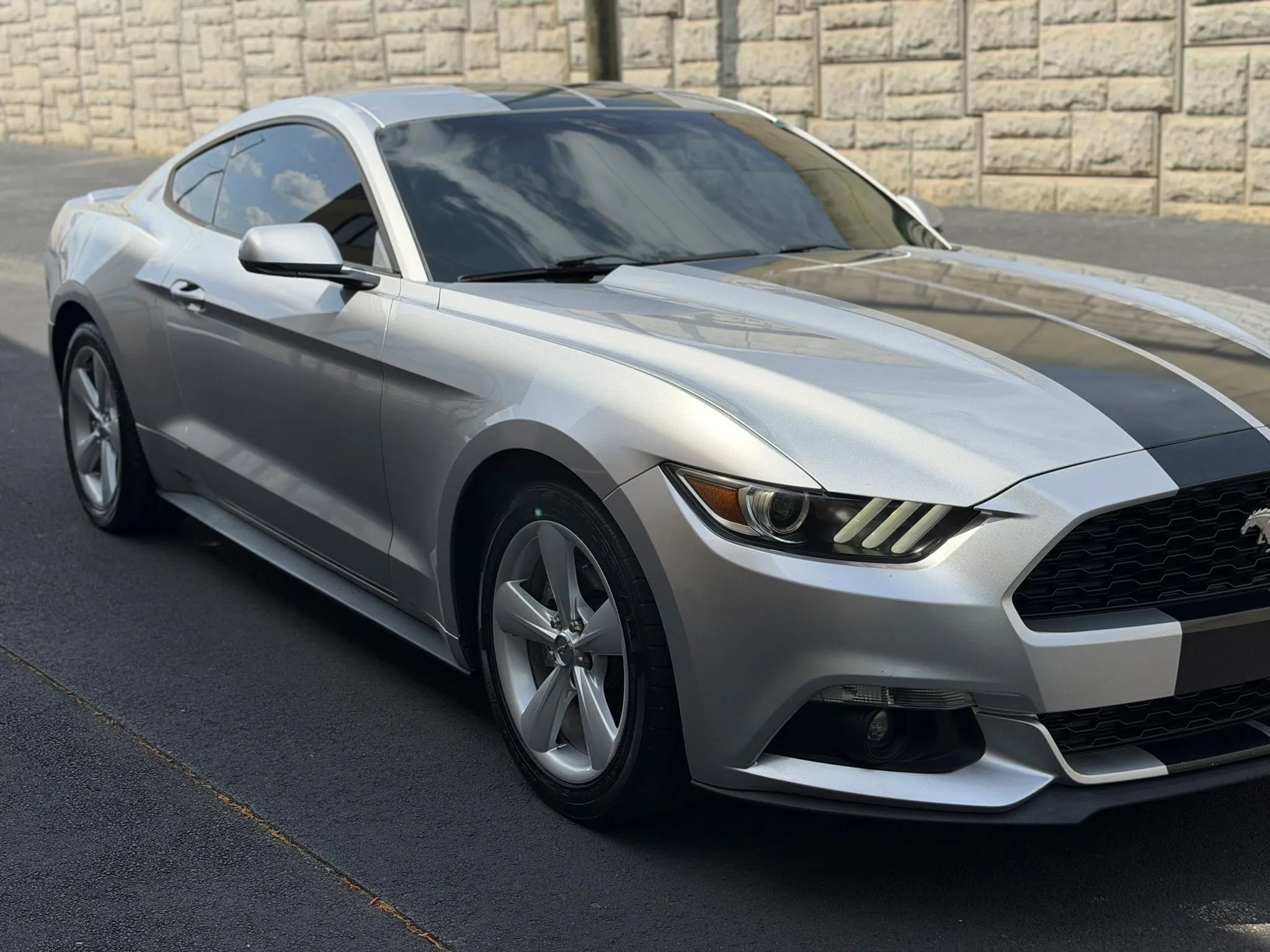 Used 2016 Ford Mustang Premium w/ Enhanced Security Package RWD image 35