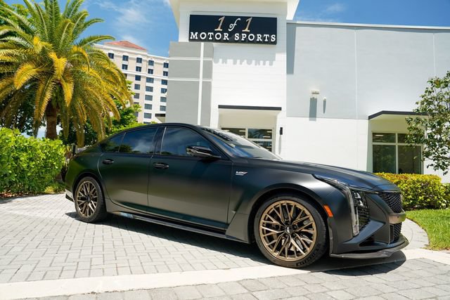 Used 2025 Cadillac CT5 V Blackwing w/ Carbon Fiber 2 Package RWD image 1
