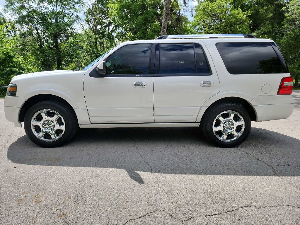 Used 2013 Ford Expedition Limited image 4