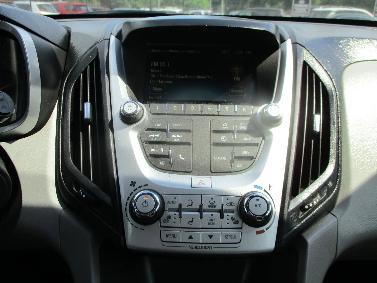 Used 2016 Chevrolet Equinox LT w/ Convenience Package FWD image 17