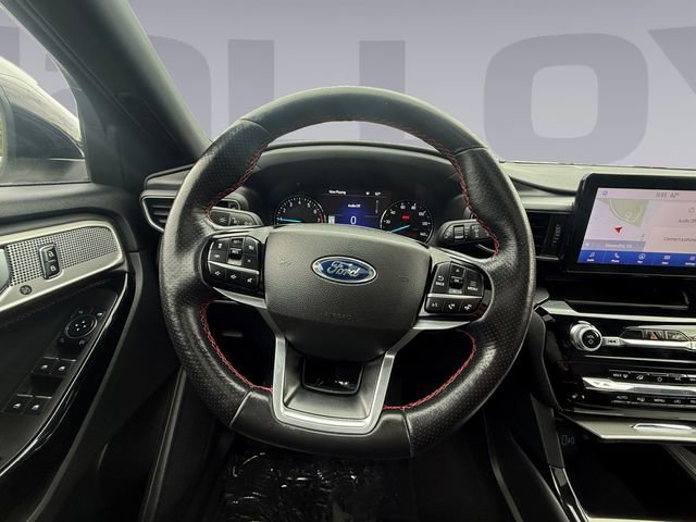 Used 2023 Ford Explorer ST-Line w/ Class IV Trailer Tow Package AWD/4WD image 13