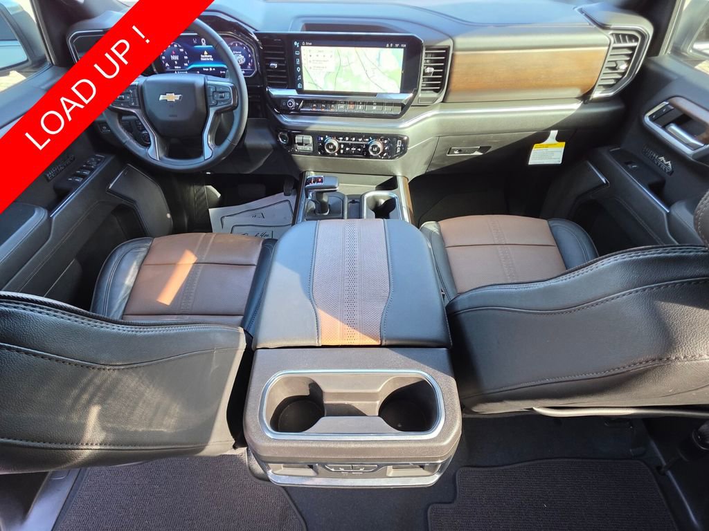 Used 2024 Chevrolet Silverado 1500 High Country w/ Technology Package image 4