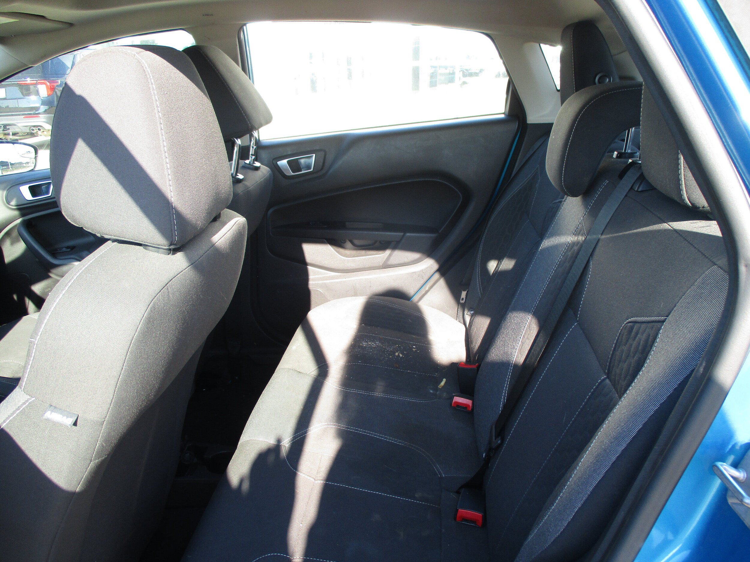 Used 2014 Ford Fiesta SE w/ Equipment Group 201A FWD image 15