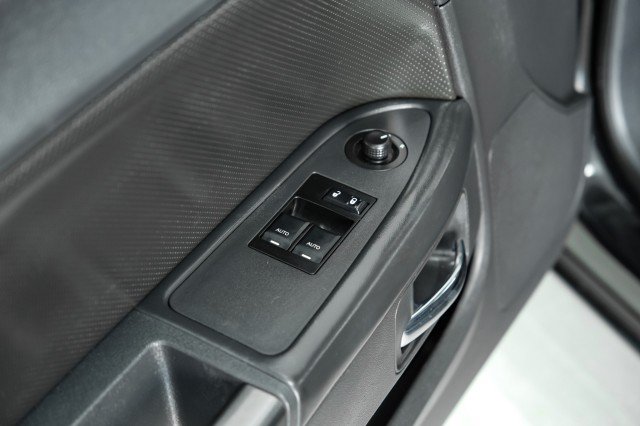 Used 2009 Dodge Challenger R/T RWD image 32