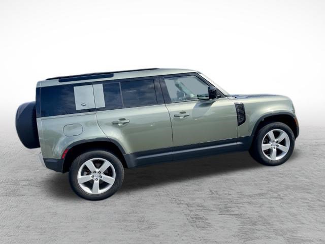 Used 2024 Land Rover Defender 110 S AWD/4WD image 7