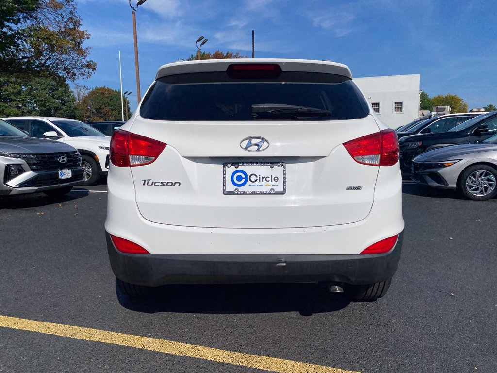 Used 2014 Hyundai Tucson SE AWD/4WD image 5