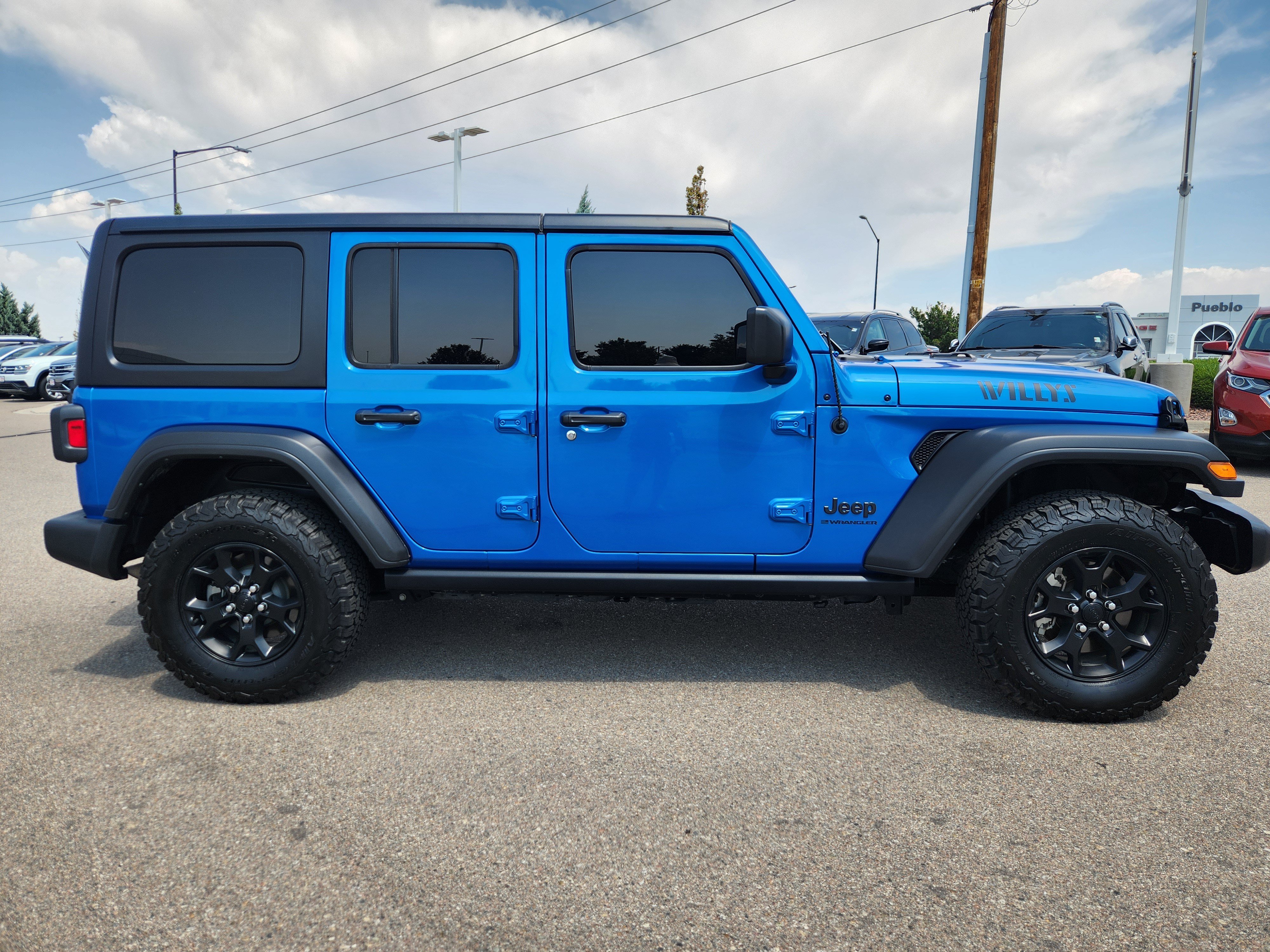 Used 2023 Jeep Wrangler Unlimited Sport AWD/4WD image 2