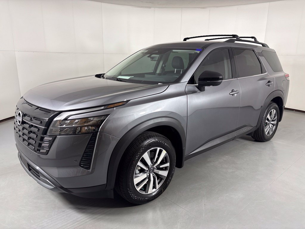 New 2026 Nissan Pathfinder SL FWD image 4