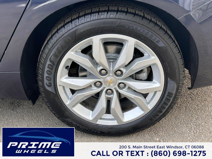 Used 2018 Chevrolet Impala LT image 22