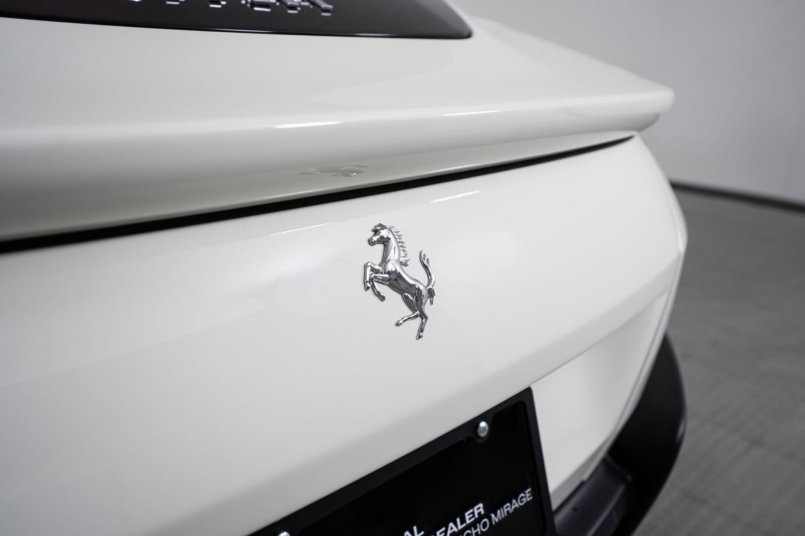 Certified 2025 Ferrari Roma Spider RWD image 17