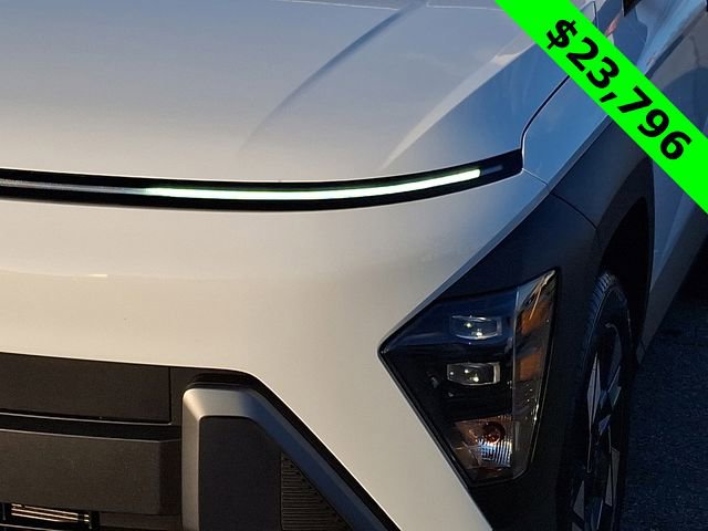 Used 2024 Hyundai Kona SEL w/ Convenience Package image 9
