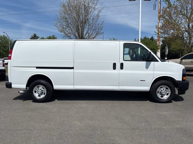 Used 2021 Chevrolet Express 2500 Extended w/ Driver Convenience Package RWD image 6
