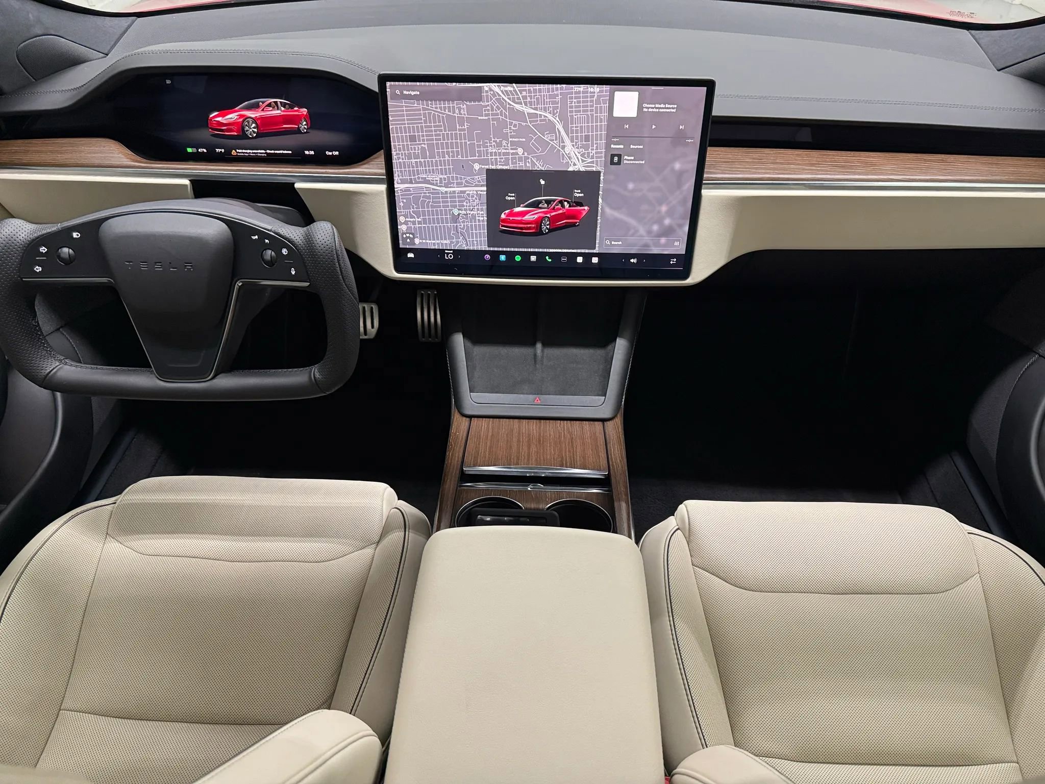 Used 2021 Tesla Model S Plaid image 2