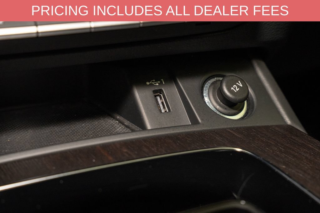 Used 2021 Audi Q5 2.0T Premium Plus w/ Premium Plus Package AWD/4WD image 17
