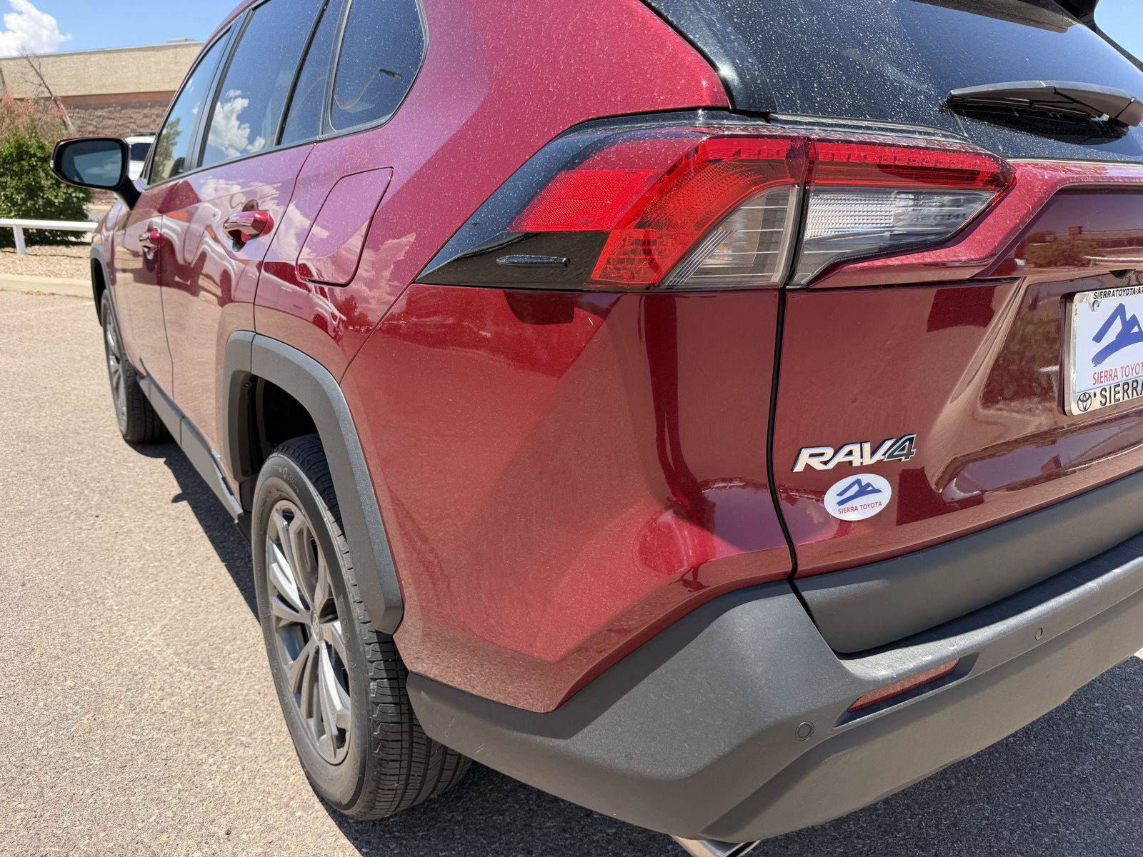Used 2023 Toyota RAV4 XLE Premium AWD/4WD image 11