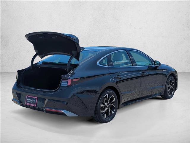Used 2024 Hyundai Sonata SEL FWD image 5