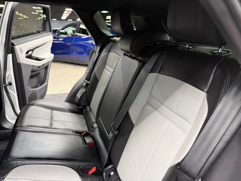 Used 2020 Land Rover Range Rover Evoque R-Dynamic S AWD/4WD image 39