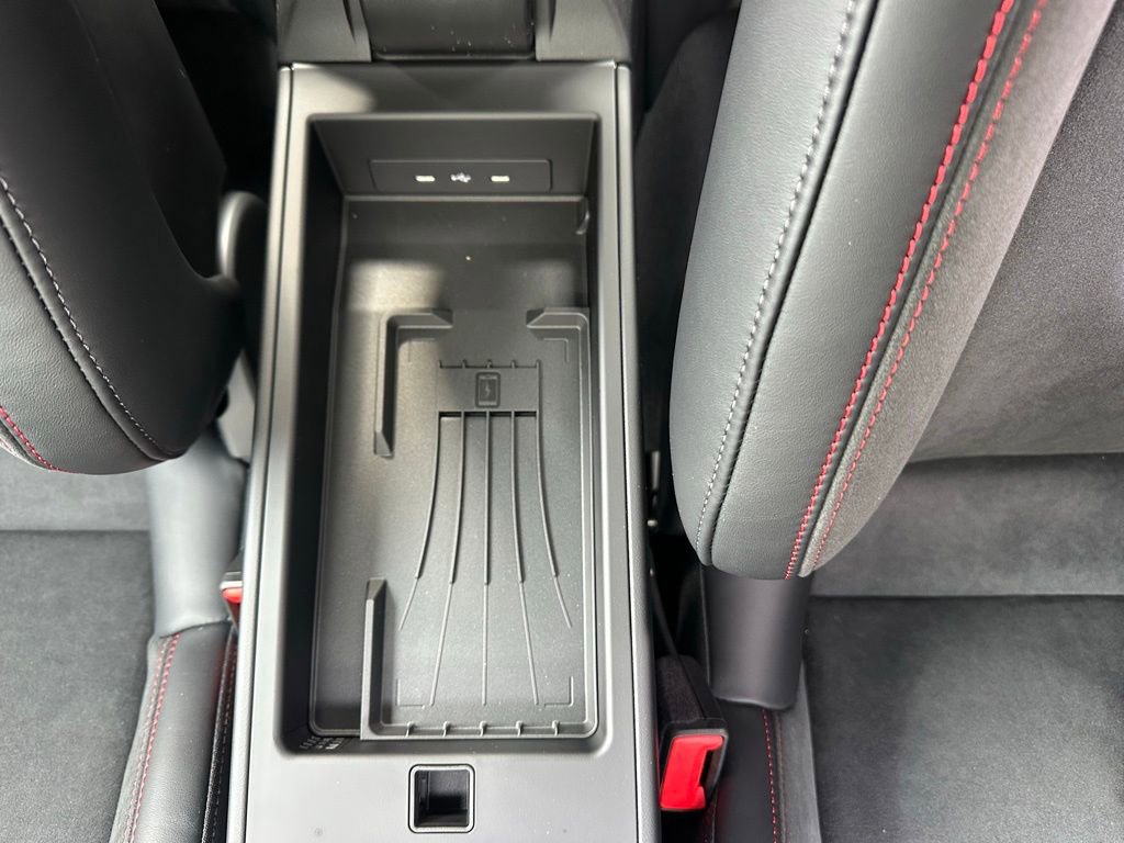 Certified 2026 Porsche 911 Carrera 4 GTS AWD/4WD image 30