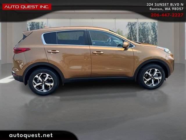 Used 2020 Kia Sportage LX AWD/4WD image 4
