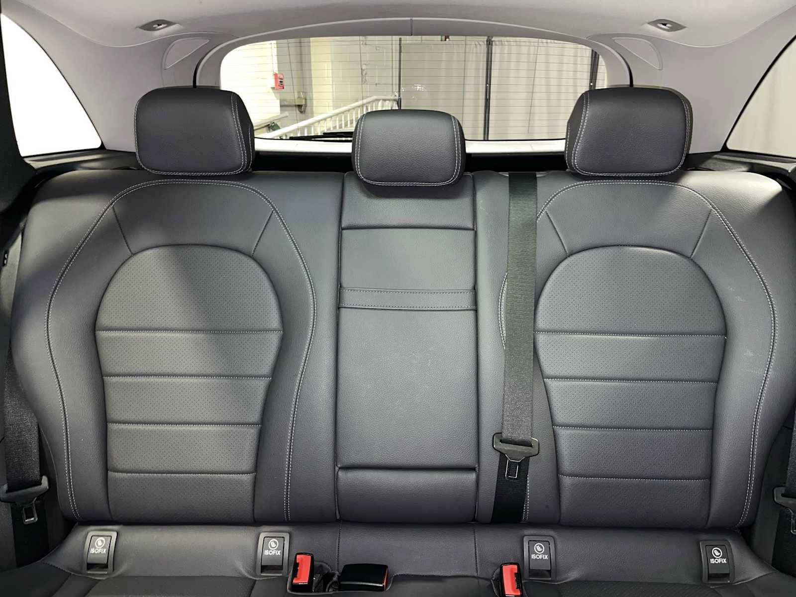 Used 2021 Mercedes-Benz GLC 300 4MATIC image 21