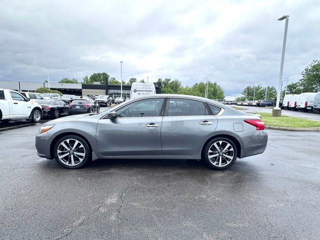 Used 2016 Nissan Altima 2.5 SR FWD image 5