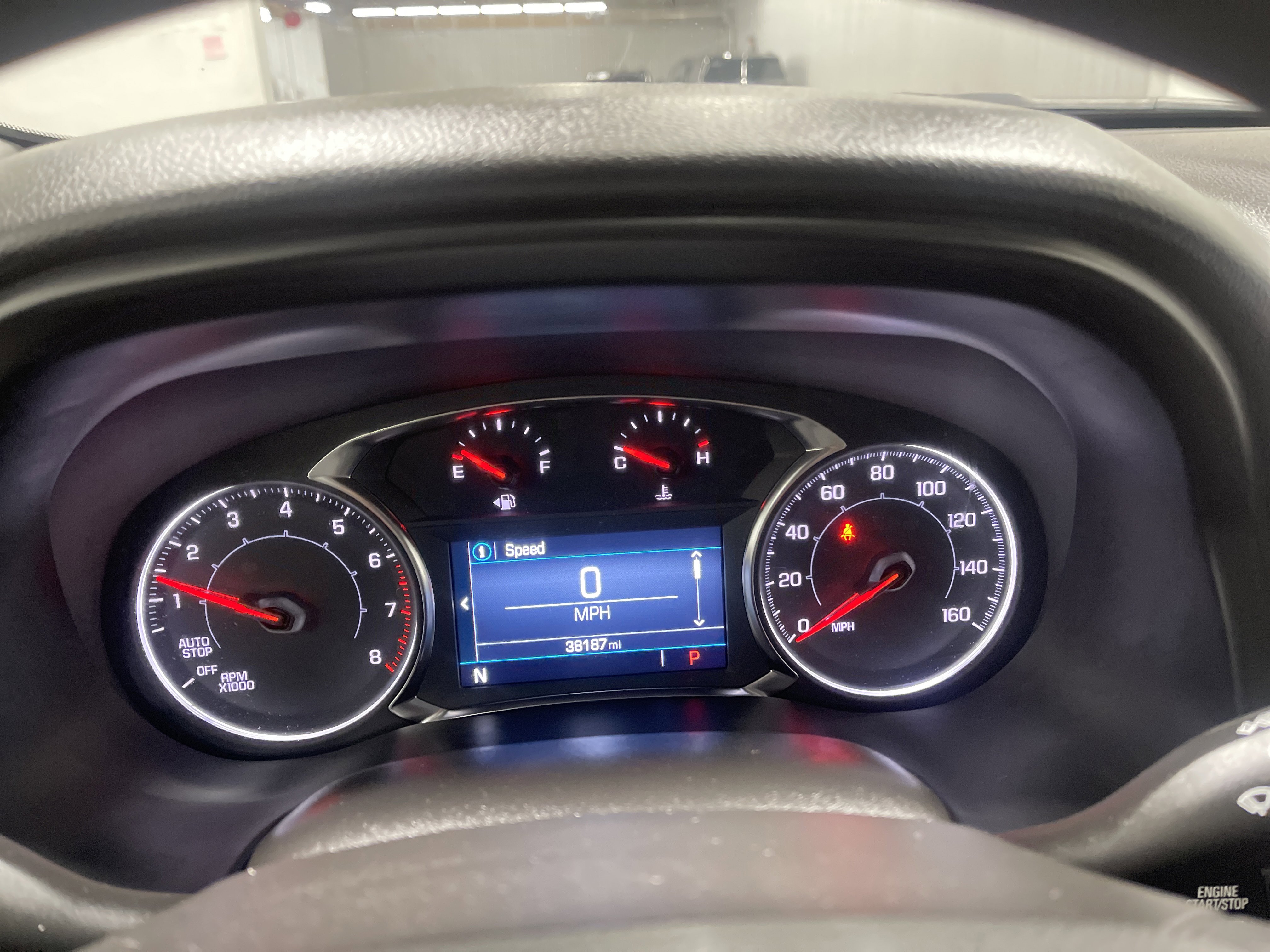 Used 2023 GMC Acadia SLE image 31