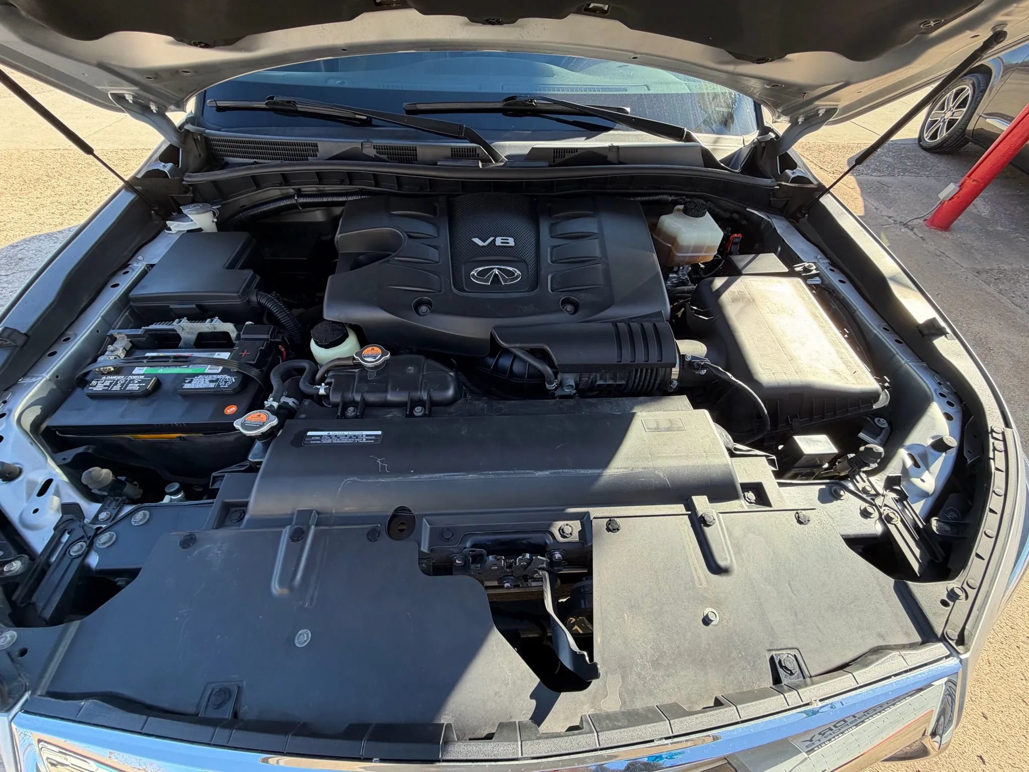 Used 2018 INFINITI QX80 4WD w/ Driver Assistance Package image 26