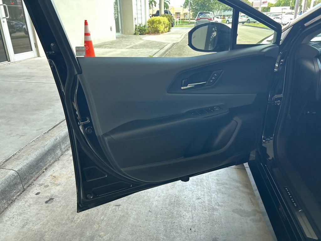 Used 2023 Toyota Prius Limited image 31