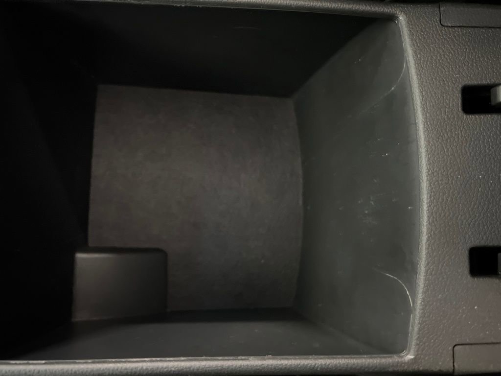 Used 2017 Hyundai Elantra Value Edition image 29