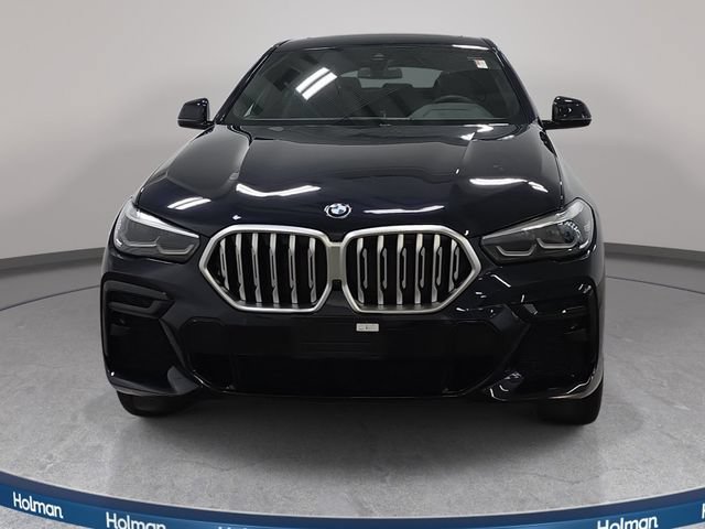 Used 2022 BMW X6 xDrive40i w/ M Sport Package AWD/4WD image 3