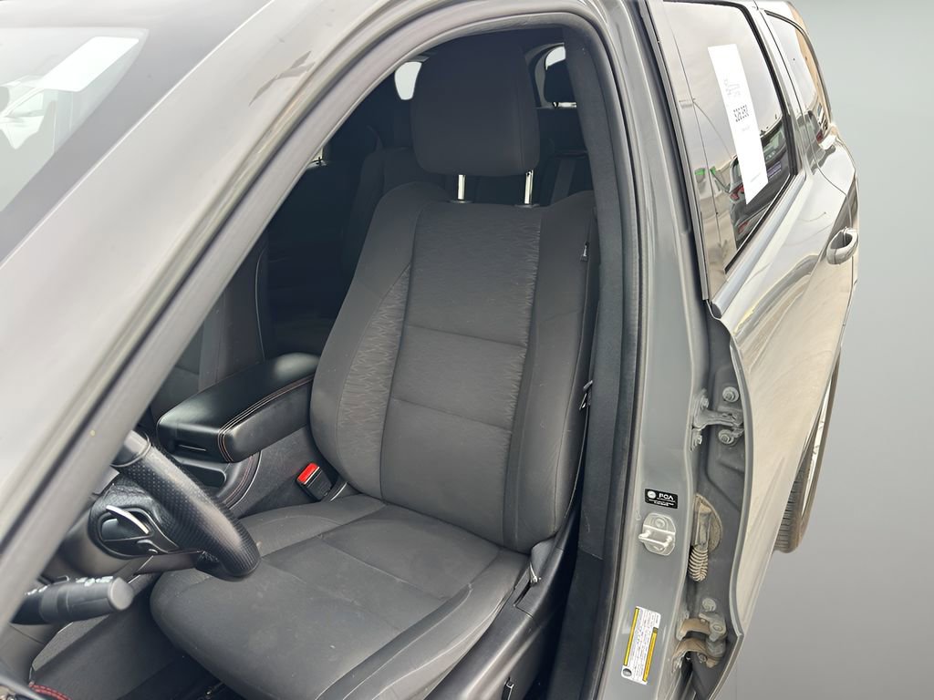 Used 2023 Dodge Durango GT image 25