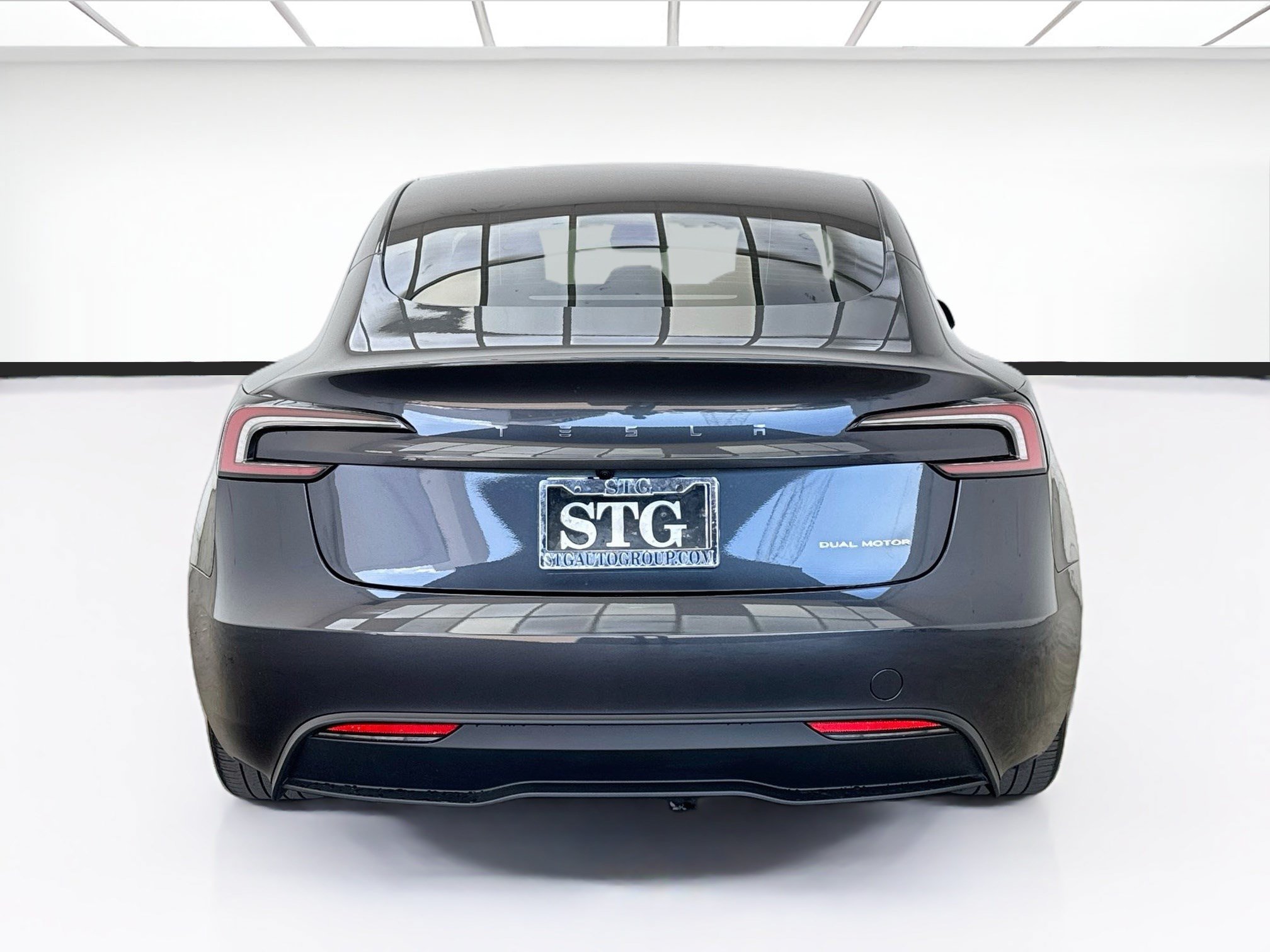 Used 2025 Tesla Model 3 Long Range AWD/4WD image 5