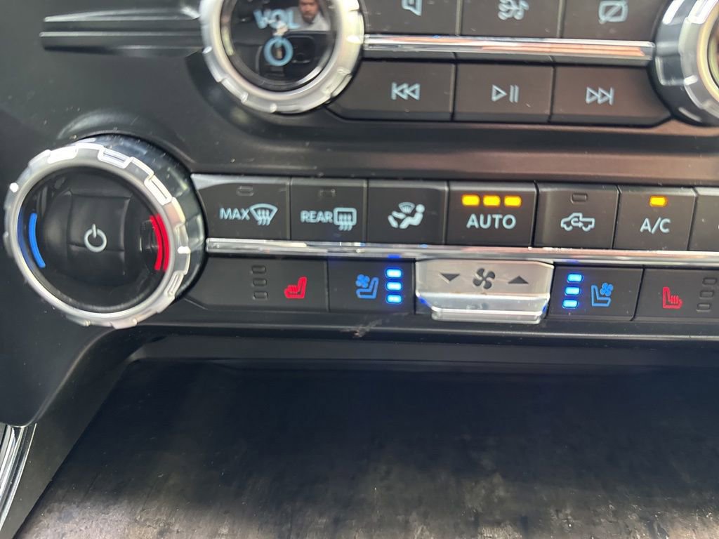 Certified 2022 Ford F150 Lariat image 31