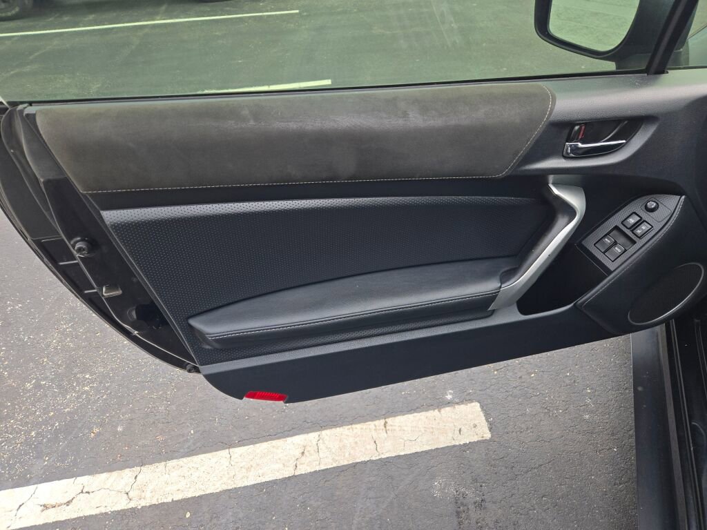 Used 2017 Toyota 86 image 12