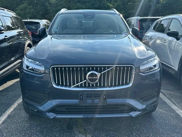 Used 2023 Volvo XC90 B5 Core w/ Climate Package AWD/4WD image 2